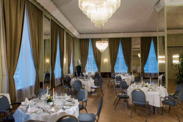 Hotel Wyndham Duisburger Hof